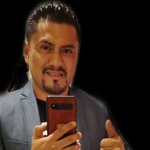 Meet your Posher, Carlos